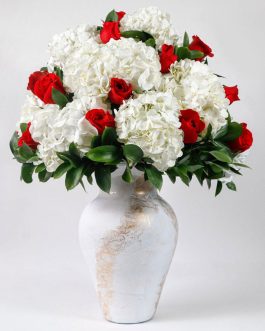 Florero imperial con rosas